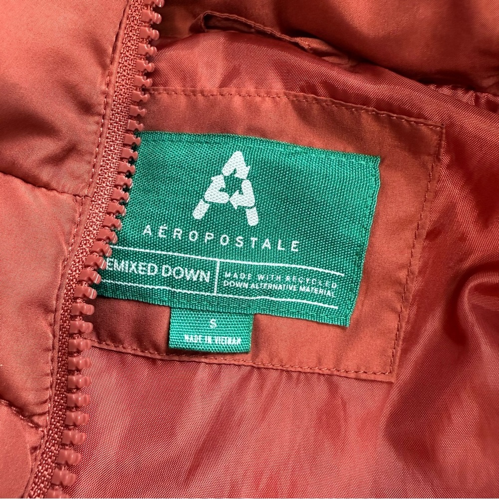 Aeropostale Rust Quilted Vest - Picture 6 of 8